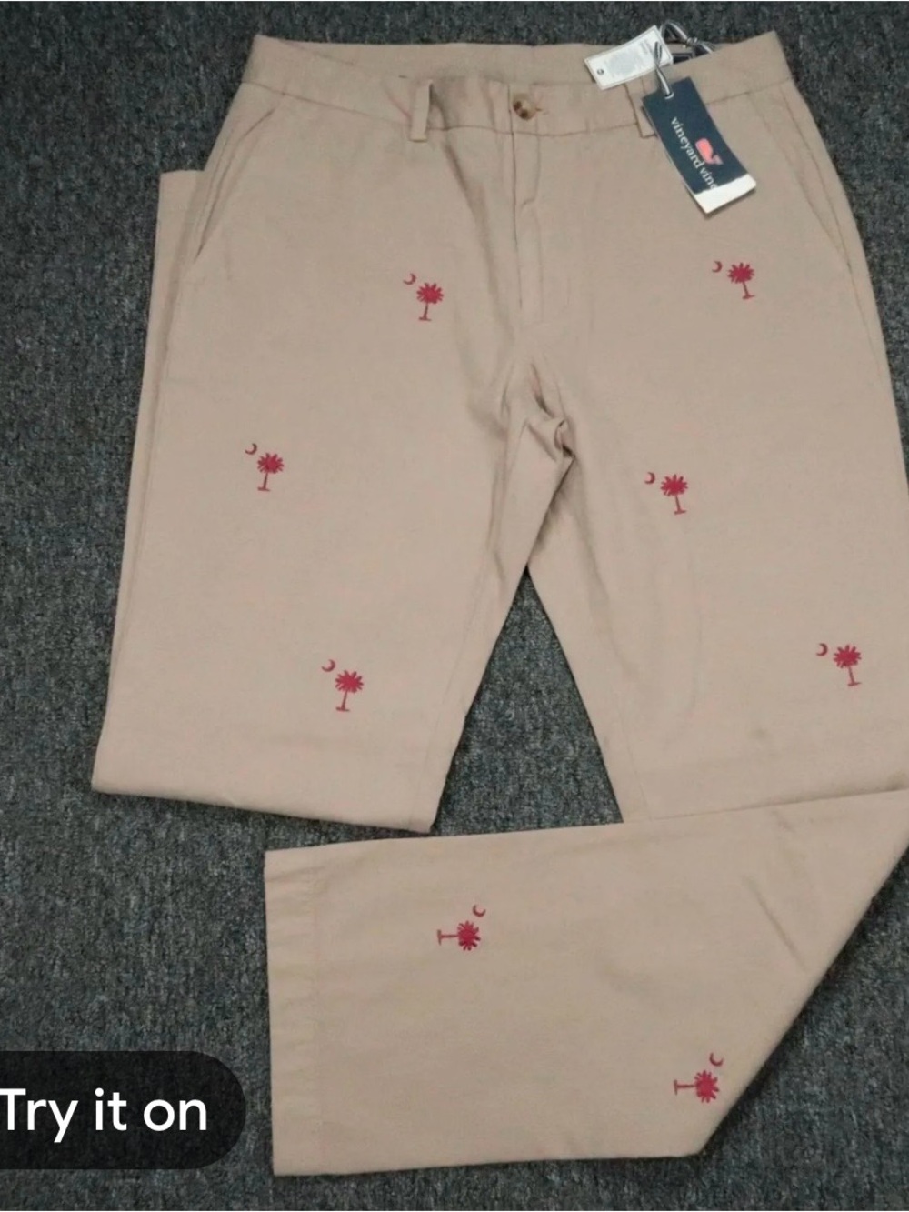 Attn:All Gamecocks! Vineyard Vines Tan Chinos w/ South Carolina Flag Embroidery